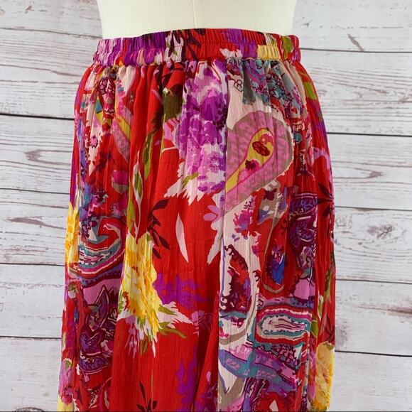 TravelSmith boho crinkle broom tiered maxi skirt - Picture 5 of 13